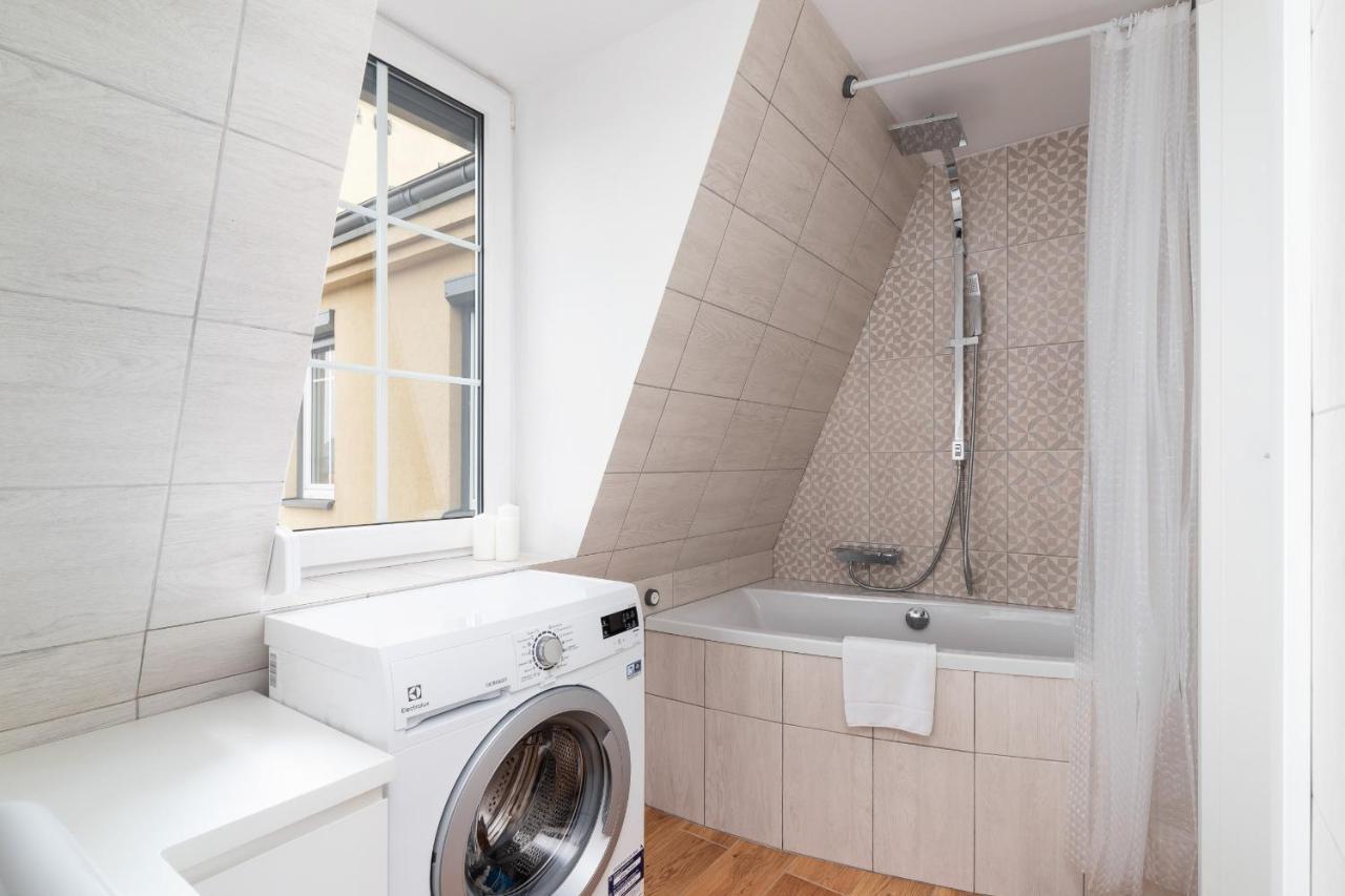 Radziwillowska Apartment Cracow Planty By Noclegi Renters 克拉科夫 外观 照片